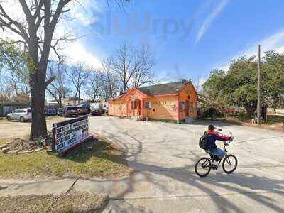 Beto's Taqueria Linares