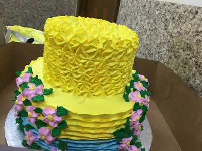 Panaderia Y Pasteleria Lesly