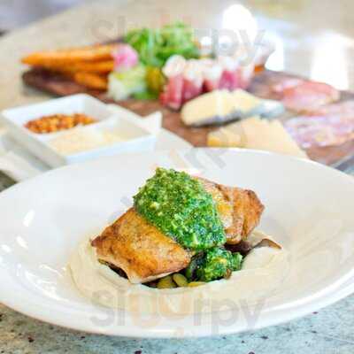 Opal Restaurant And Bar