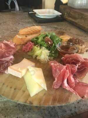 Opal Restaurant And Bar