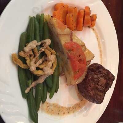 Georgio's Fine Food & Spirits