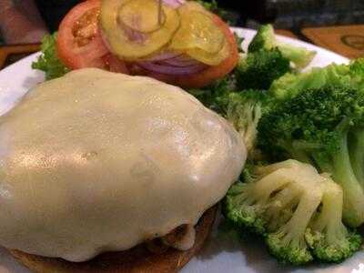 Coasters Pub & Biergarten