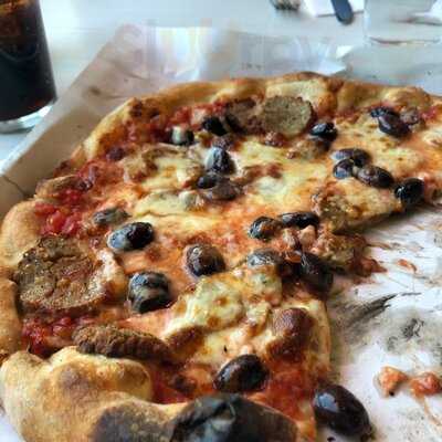 Frank Pepe Pizzeria Napoletana