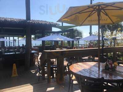 Grills Riverside Seafood Deck & Tiki Bar