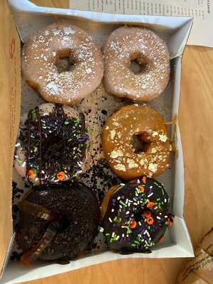 Duck Donuts