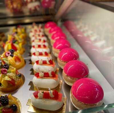 Bistro Barberet & Bakery