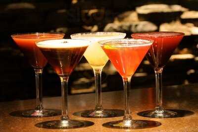 Jb Dawson's Restaurant & Bar