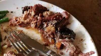 Huckleberry's Restaurant & Tavern