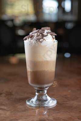 Huckleberry's Restaurant & Tavern