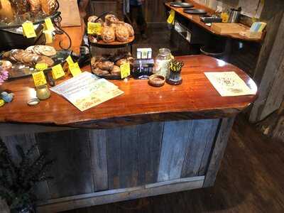 Yellow Deli And Bakery