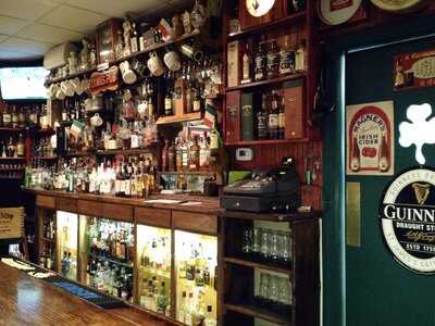 Flynn's Irish Tavern