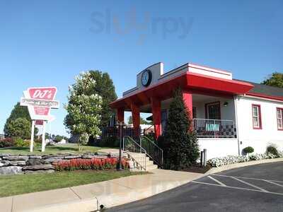 Dj's Taste Of The 50's Diner