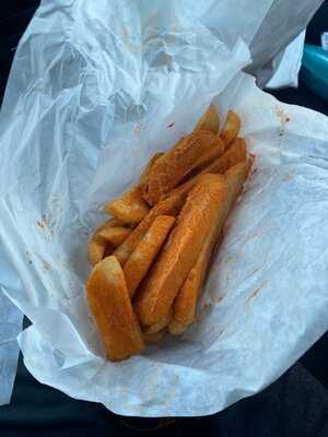 Willie's Wee-nee Wagon