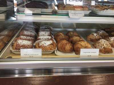 Rayner's Chocolate And Coffee Shop