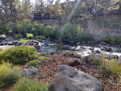 Currents At The Riverhouse