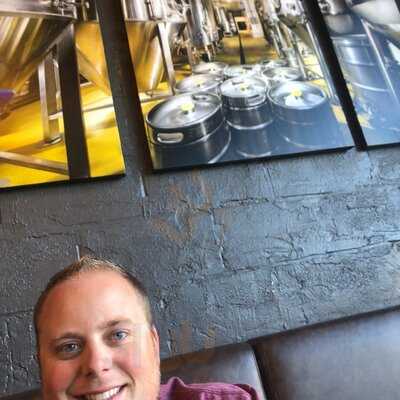 Sunriver Brewing Company - Galveston Pub