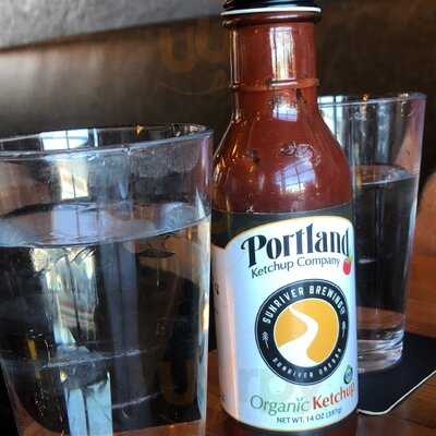 Sunriver Brewing Company - Galveston Pub