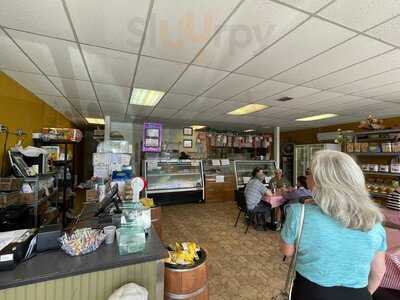 Cerrato's Italian Market And Deli