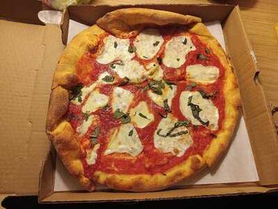 Pasquale's Italian Garden And Pizzeria