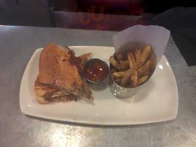 Peoria Artisan Brewery And Gastropub