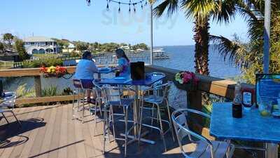 Bonefish Willy's Riverfront Grille