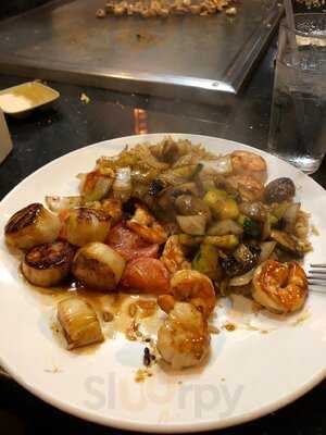 Fujiyama Seafood & Steak