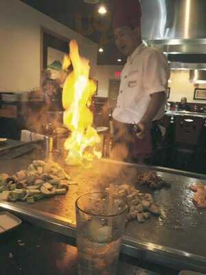 Fujiyama Seafood & Steak