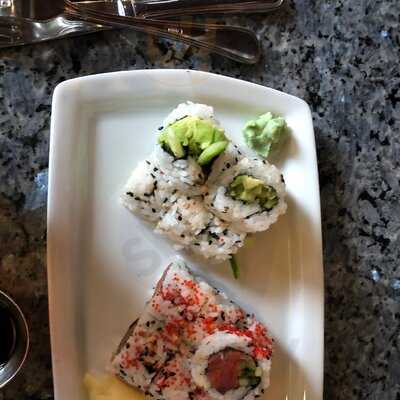 Yo Sake Downtown Sushi Lounge