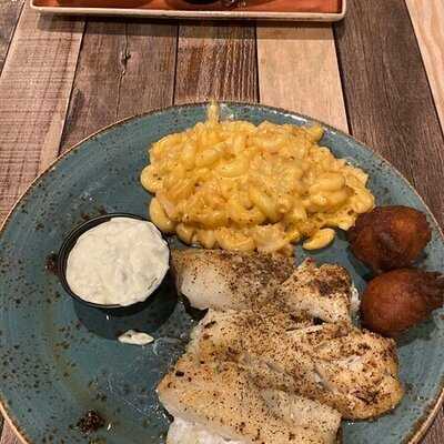 Montego Bay Seafood House & Oyster Bar