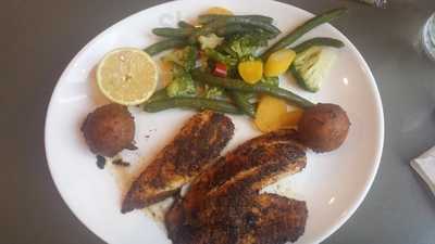 Montego Bay Seafood House & Oyster Bar