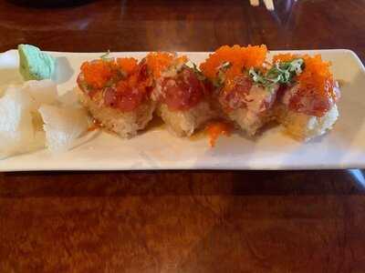 Yen Sushi & Sake Bar