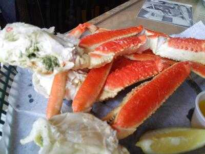 Shuckin Shack Oyster Bar