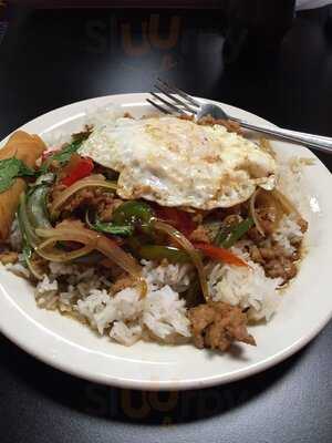 Chez Quan's Thai And Latin Cuisine