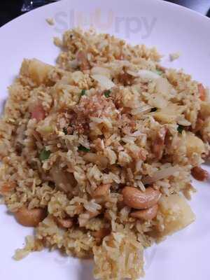 Chez Quan's Thai And Latin Cuisine