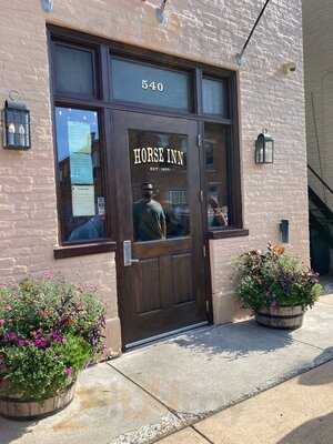 Horse Inn