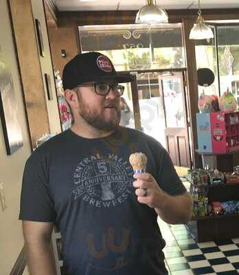 Goody's Soda Fountain & Candy