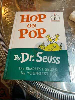 Battery Park Book Exchange & Champagne Bar