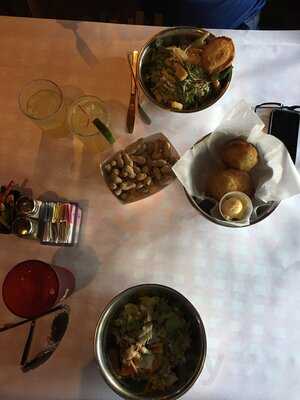 Bubba's Roadhouse & Saloon