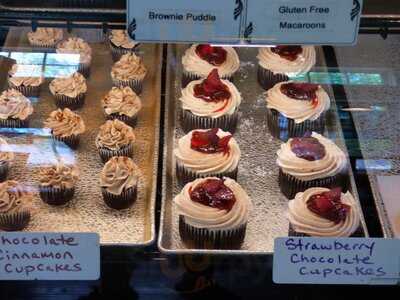 Nancy P's Cafe & Bakery