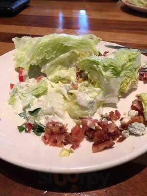 Bj's Restaurant & Brewhouse