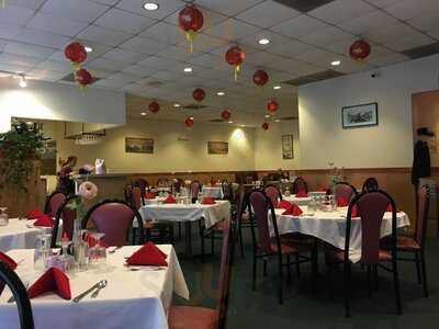 Hunan D'lite Restaurant