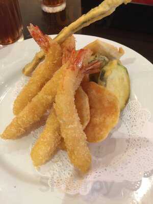 Toyo Sushi & Asian Cuisine