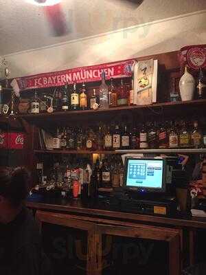 Pineda Inn Bar & Grill