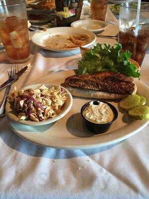 Zachry's Seafood & Steak