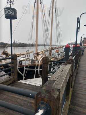 The George On The Riverwalk