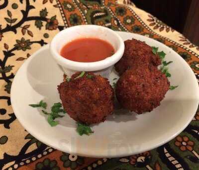 Upohar Vegetarian Restaurant