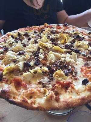 Pacific Pizza And Brew