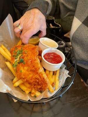 Cedric's Tavern - Biltmore Estate