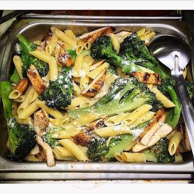 La Stella Deli And Cafe