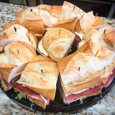 La Stella Deli And Cafe